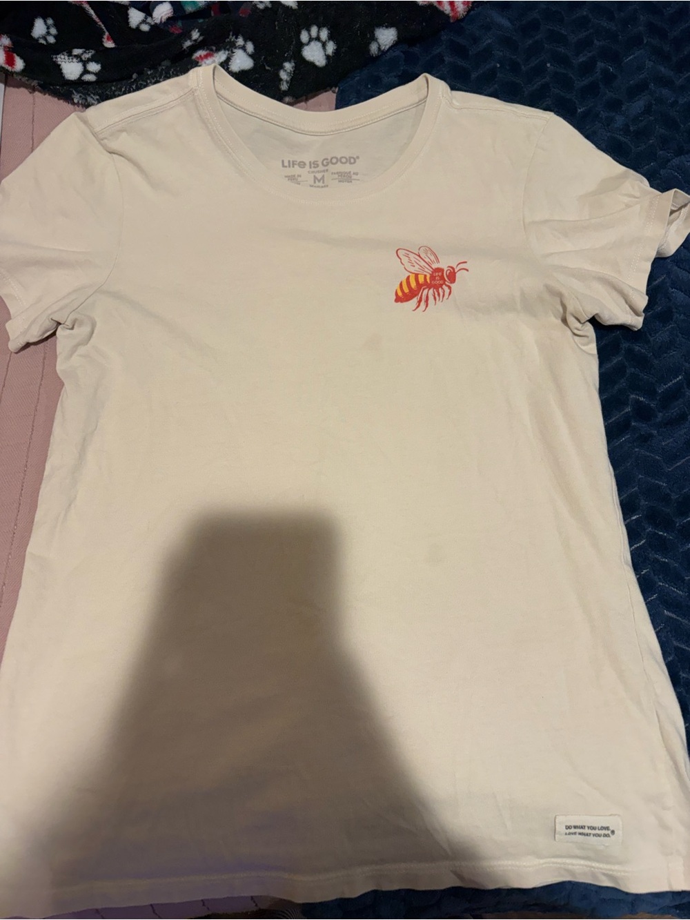 Life Is Good Cream Tee with Small Red and Yellow Bee